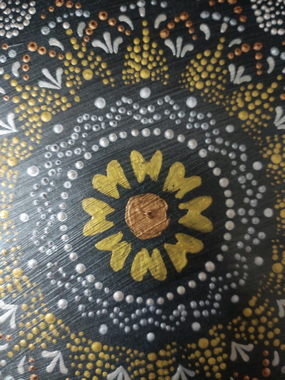 isigin-dogusu-mandala-tablo-30-cm-siyah