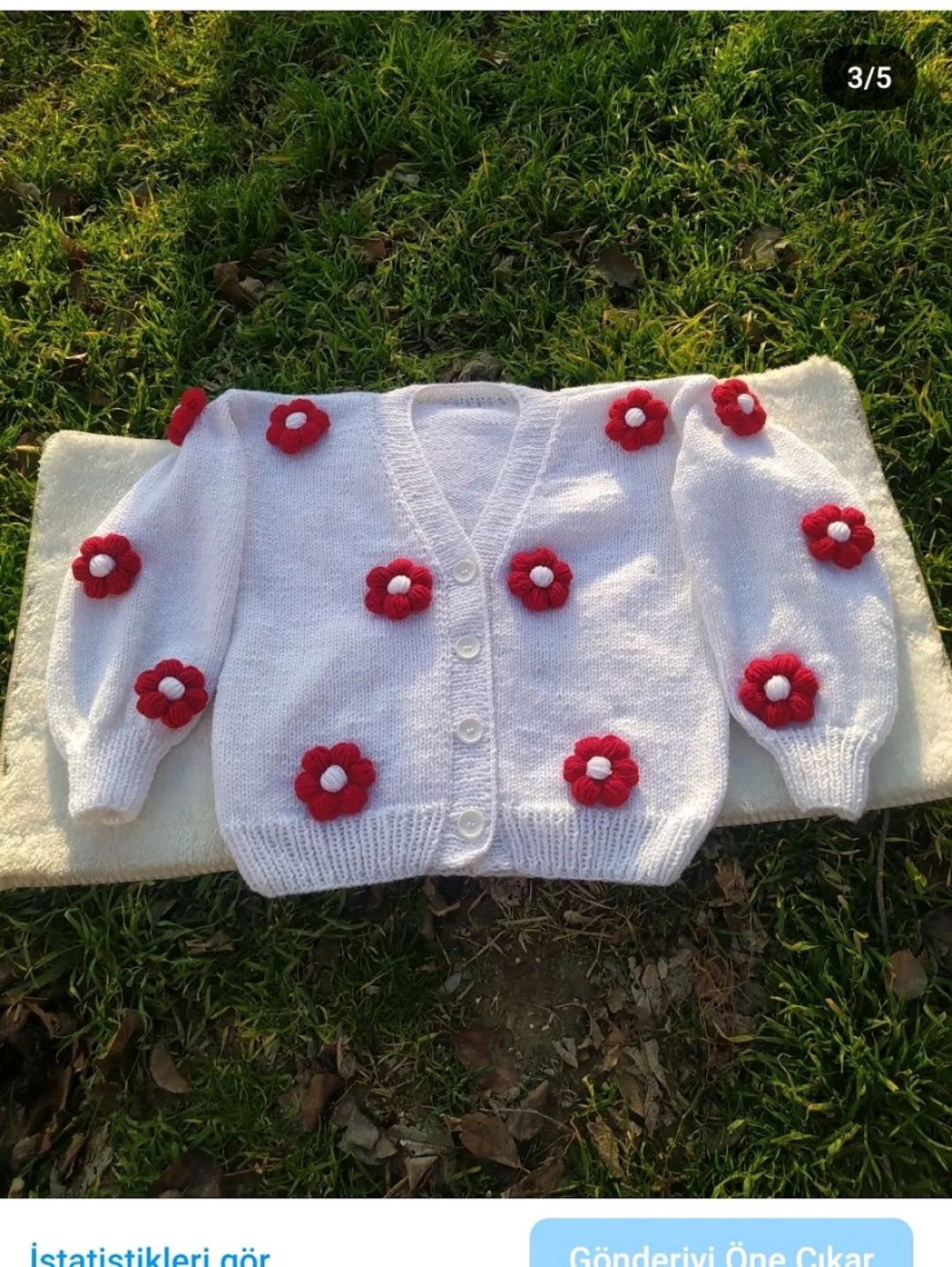 romantik-cicekli-hirka-beyaz
