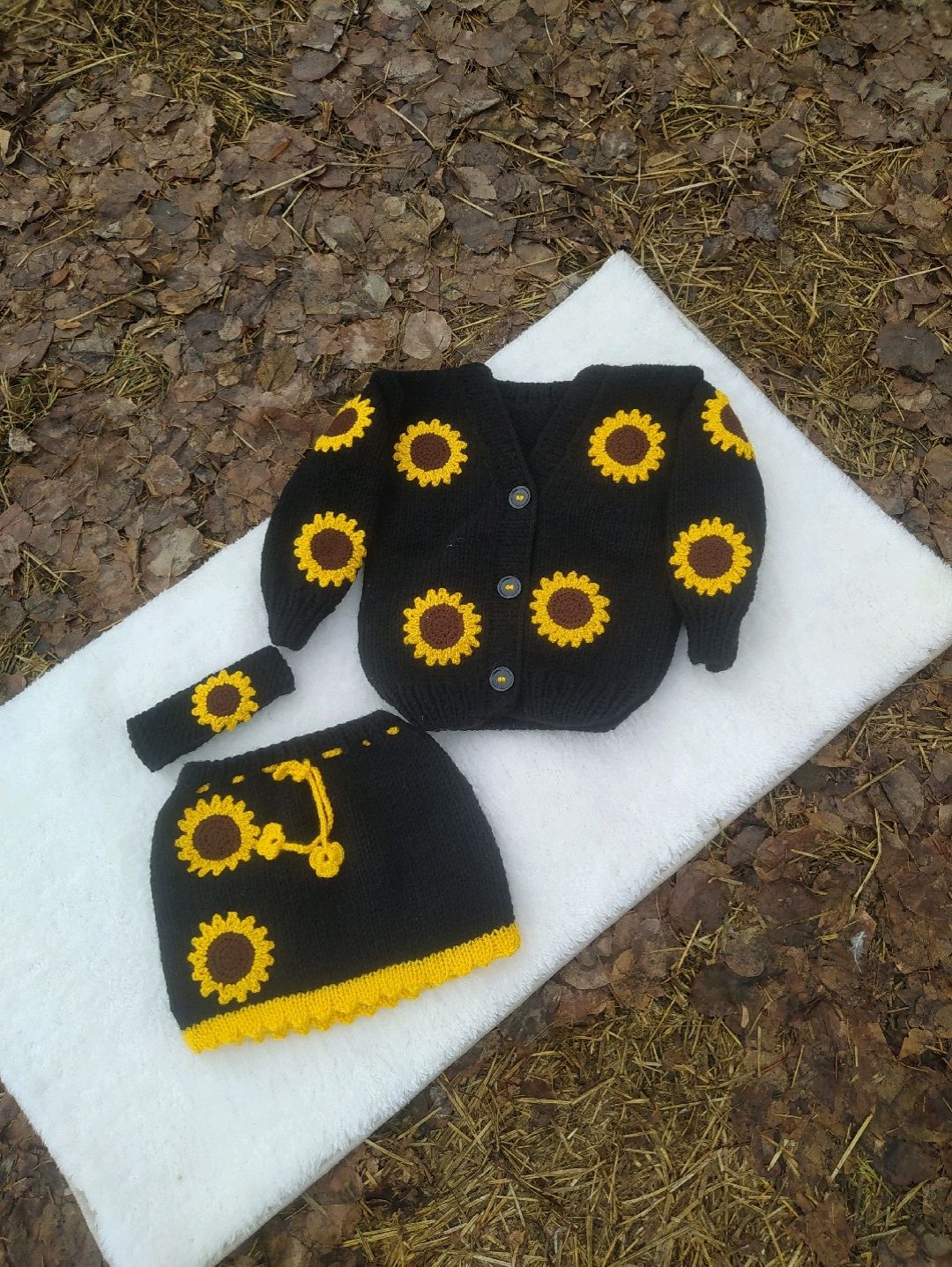 aycicekli-hirka-etek-bandana-takimi-siyah