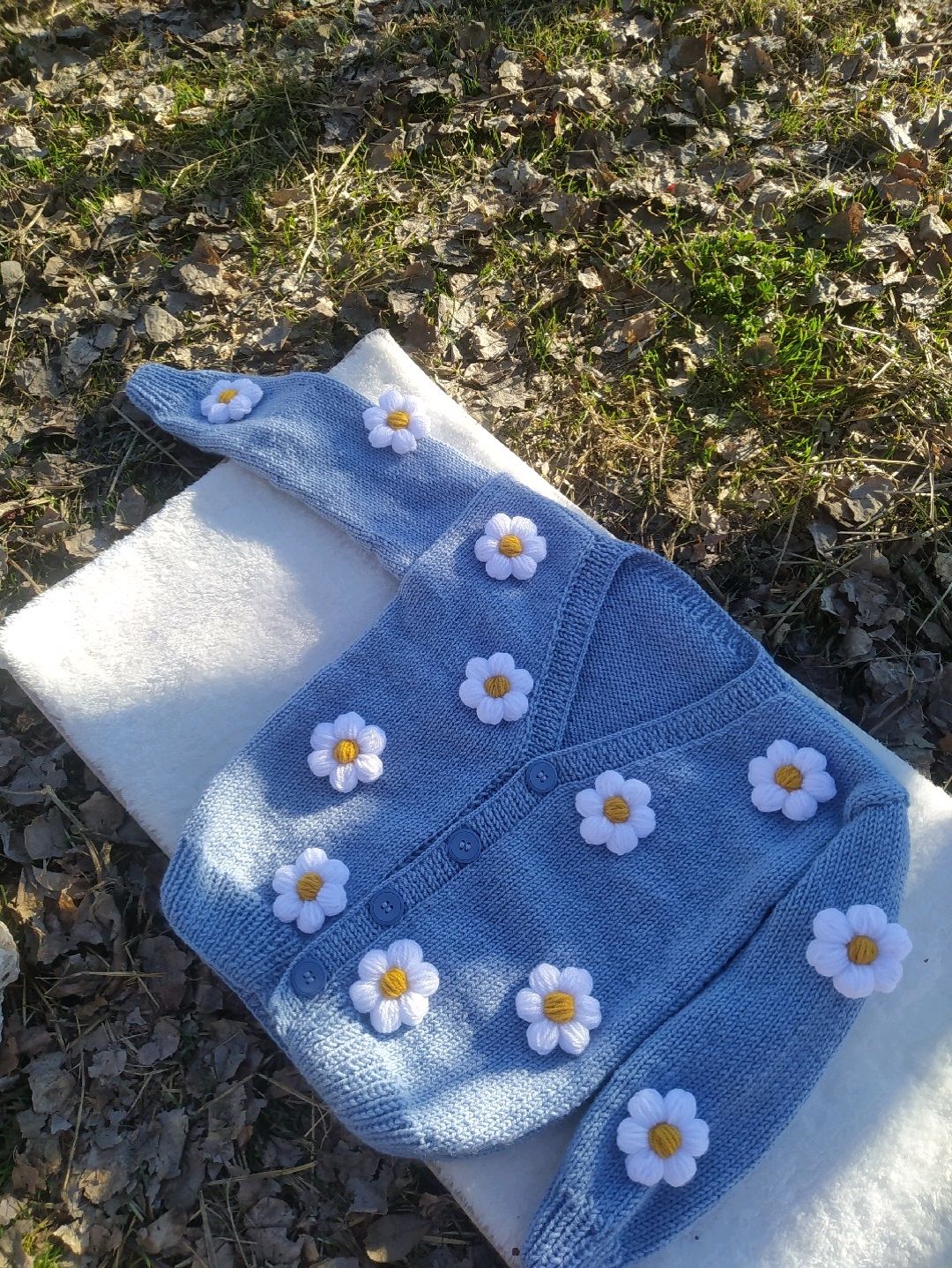 cicekli-hirka-acik-mavi