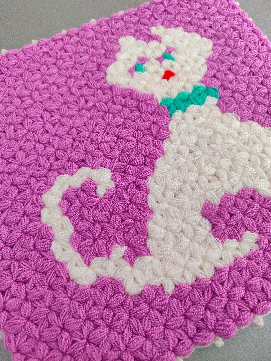 kedi-modelli-lif-pembe