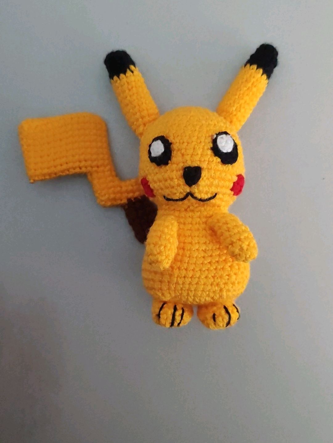 pikachu-anahtarlik-sari