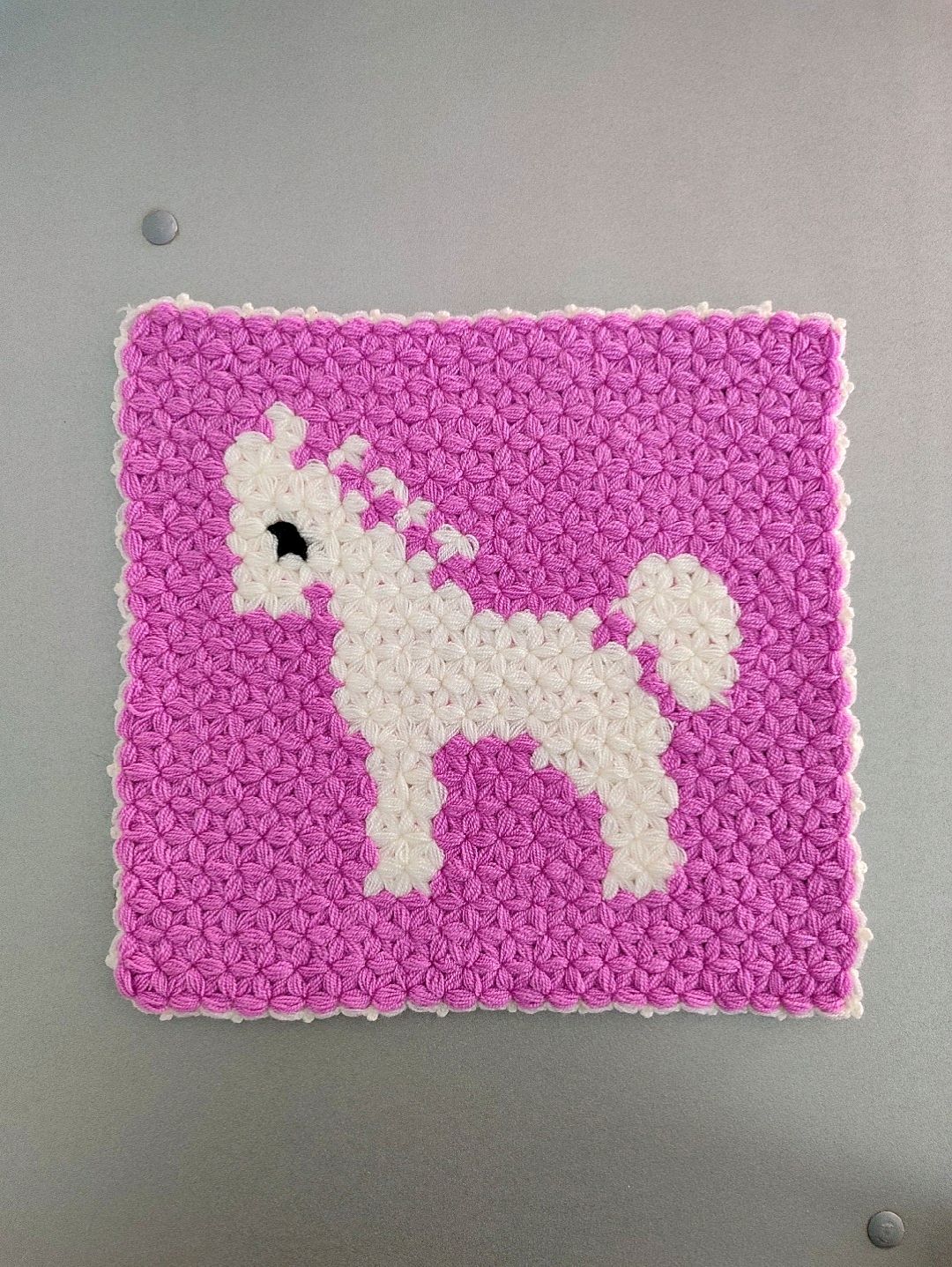 at-modelli-lif-pembe