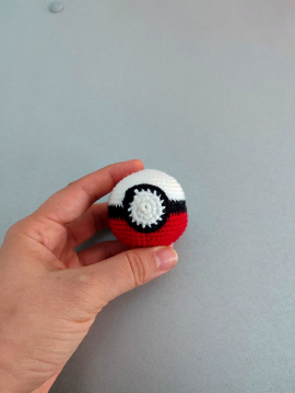 Poke Topu Kırmızı