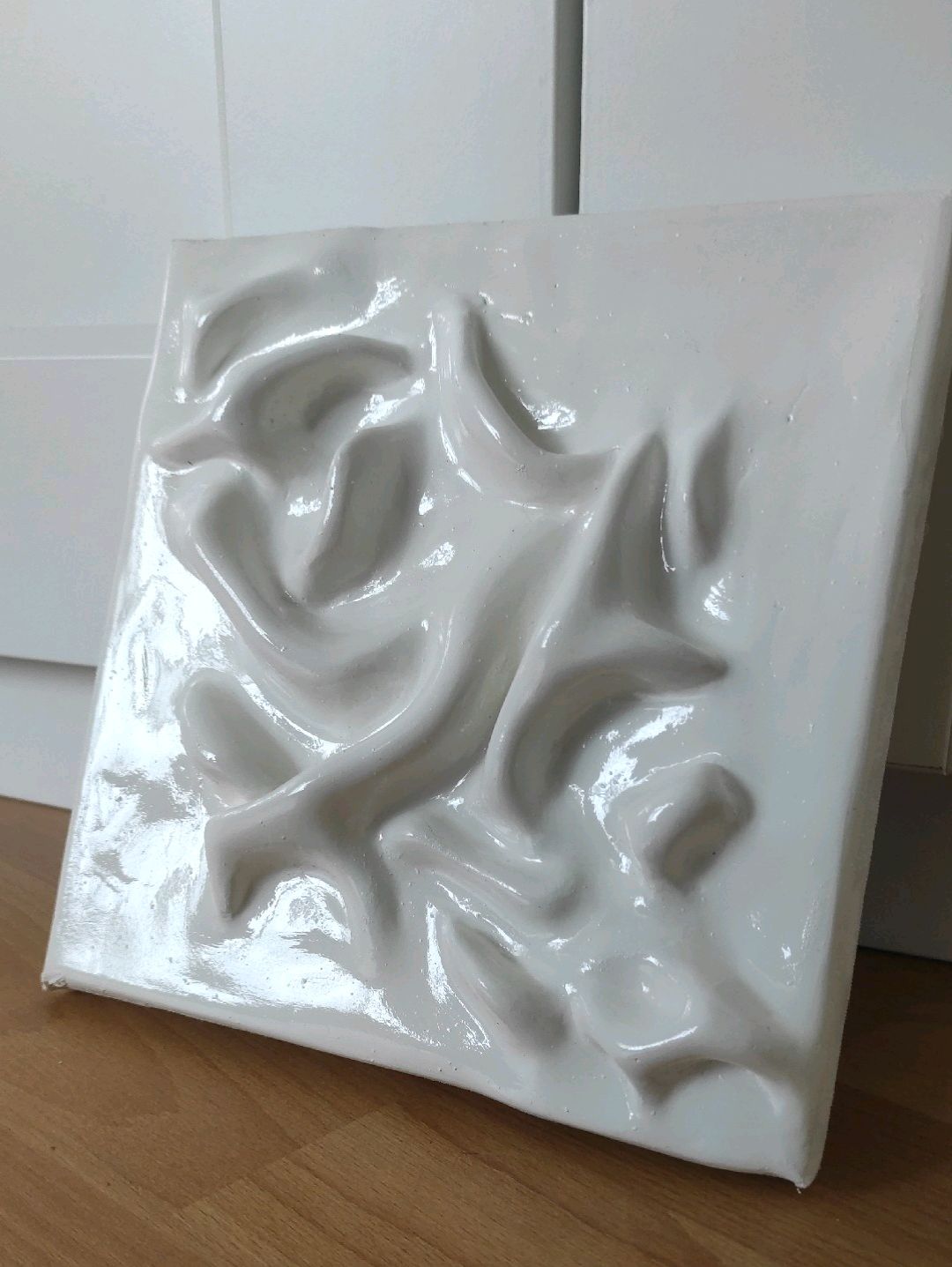 sleek--el-yapimi-3d-duvar-heykeli-seramik-tablo-sculpture-wall-art