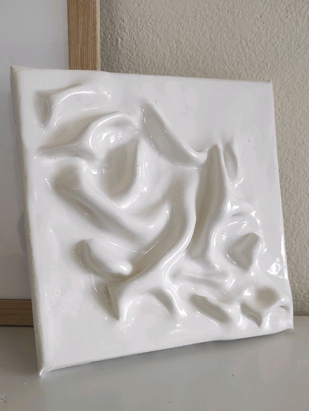 sleek--el-yapimi-3d-duvar-heykeli-seramik-tablo-sculpture-wall-art