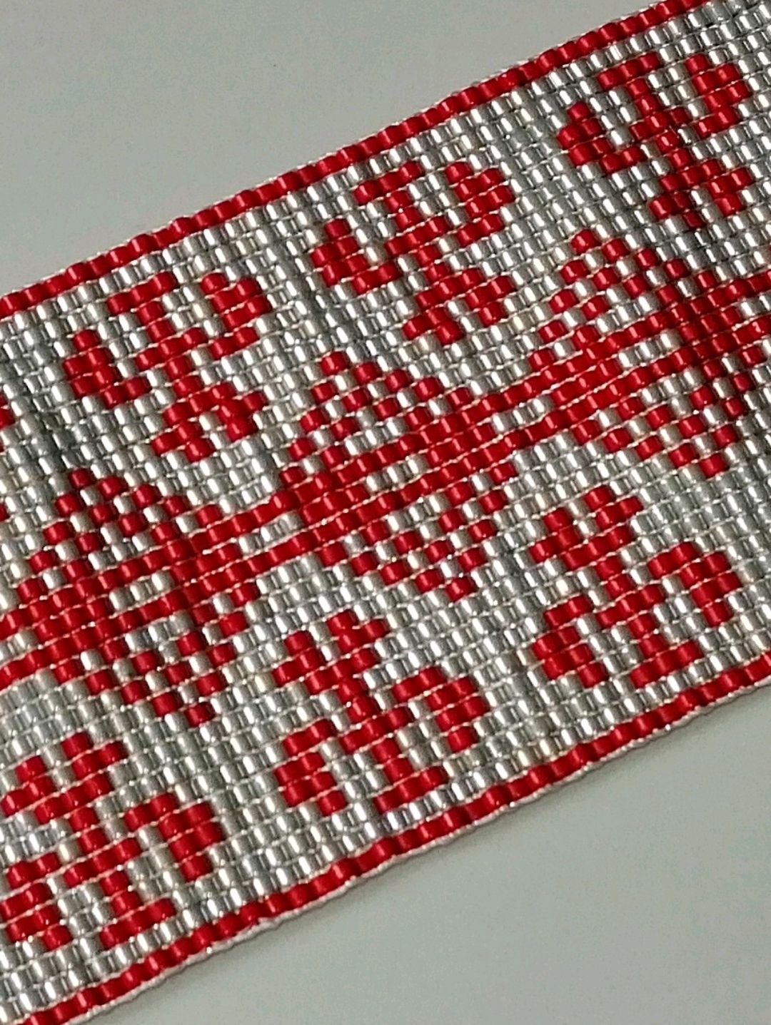 miyuki-bileklik-gri-kirmizi