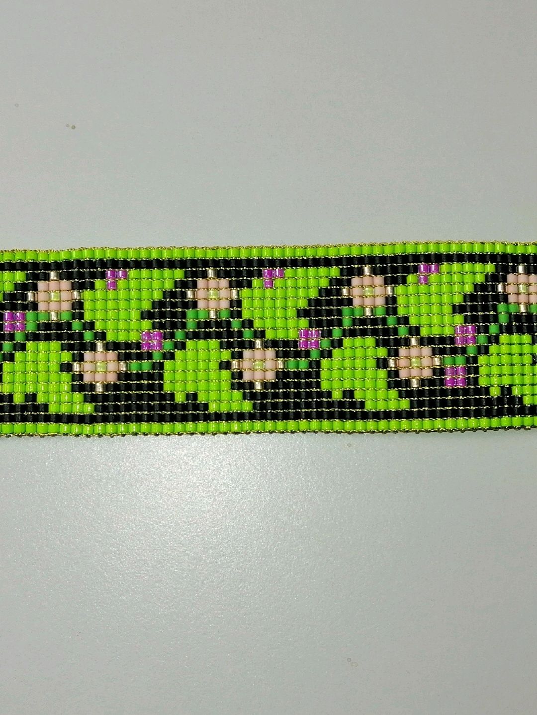 miyuki-bileklik-yesil-siyah-ve-pembe-yesil