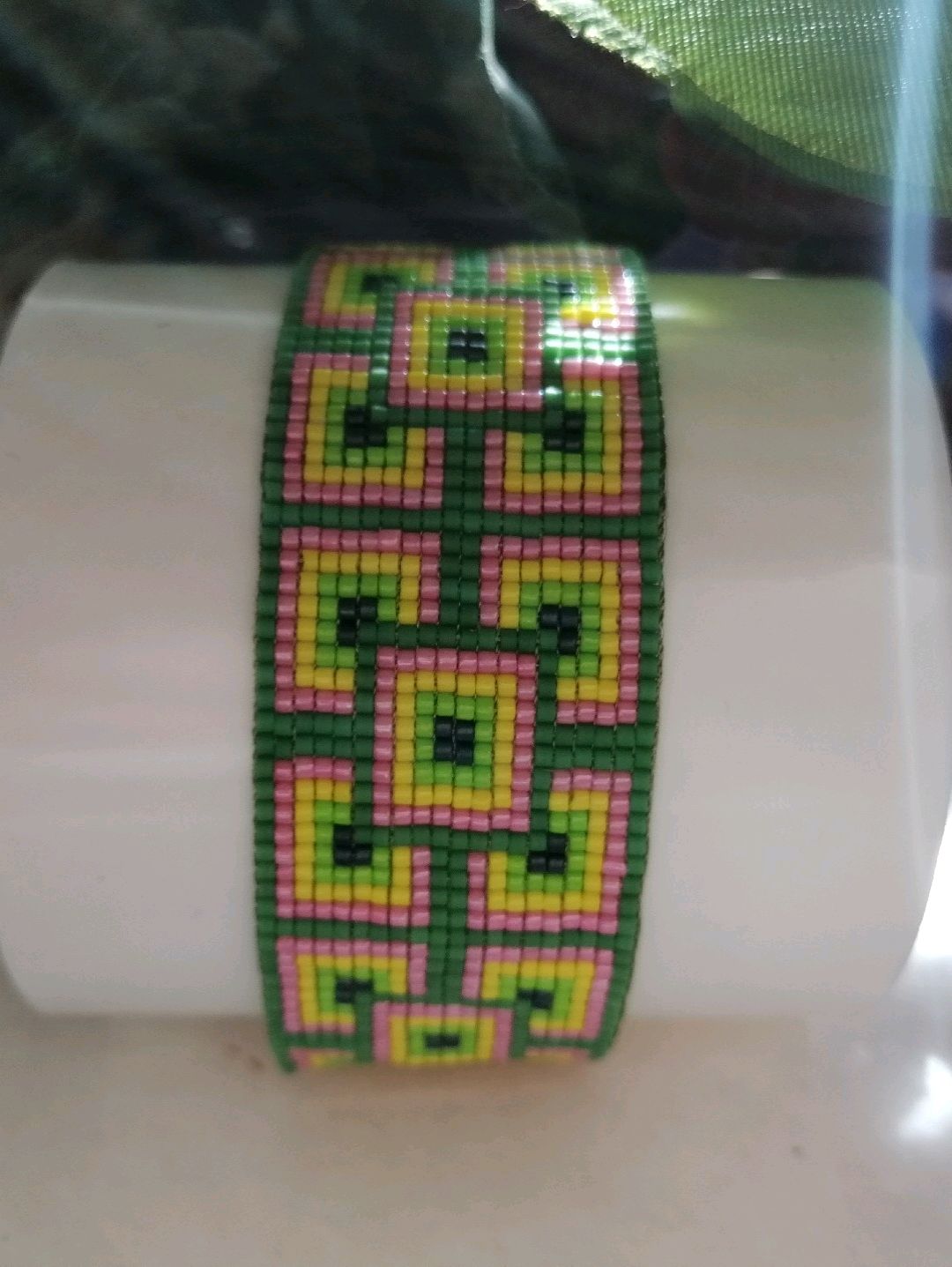 pembe-yesil-sari-renklerde-miyuki-bileklik-cok-renkli