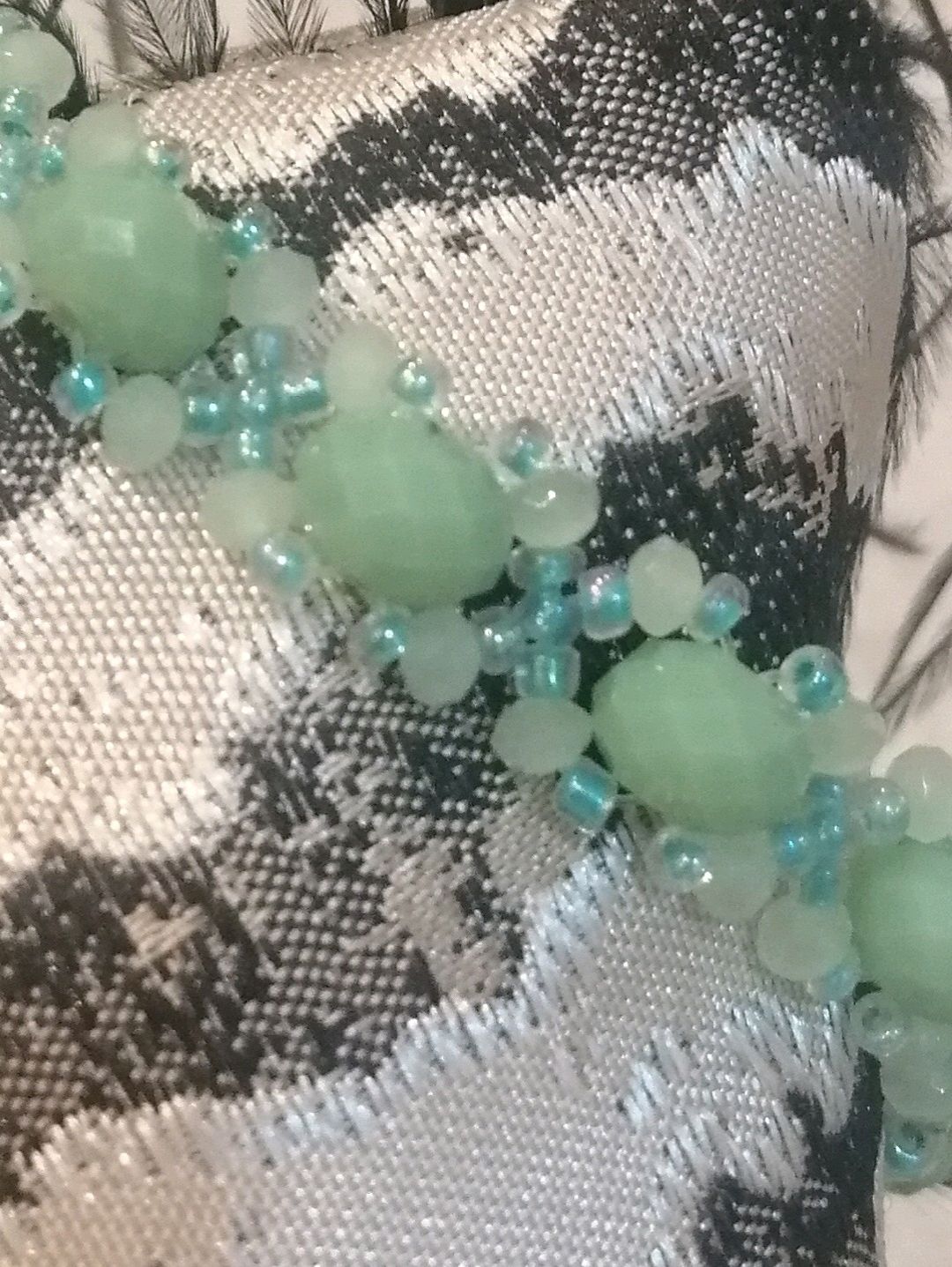 mint-yesili-kristal-boncuklu-bileklik-yesil