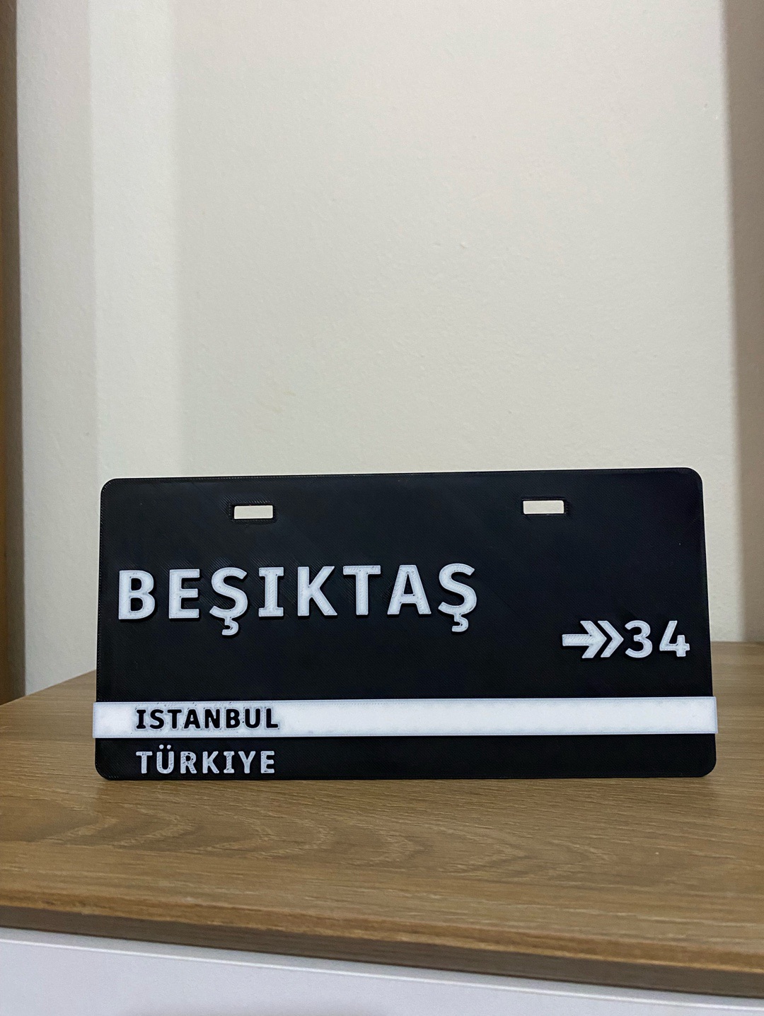 besiktas-dekoratif-duvar-ve-masa-levhasi-siyah