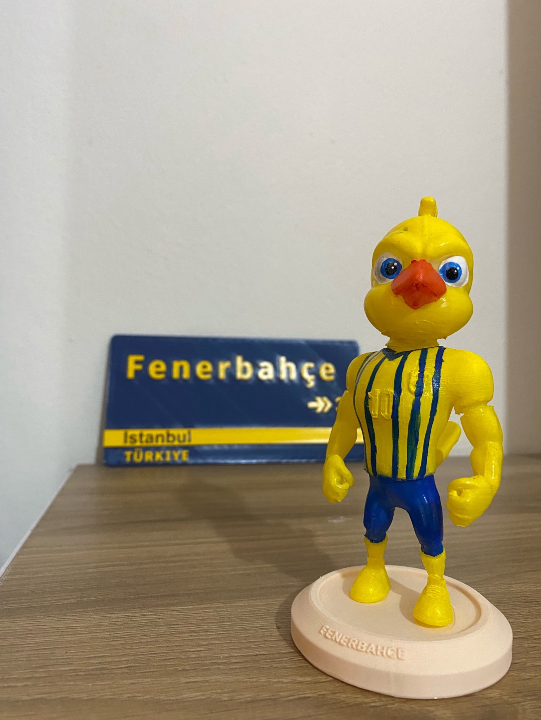 fenerbahce-yellow-figuru