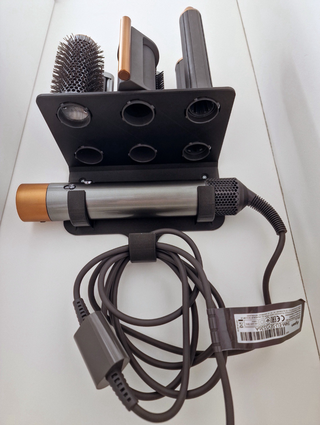 dyson-airwrap-duzenleyici-siyah