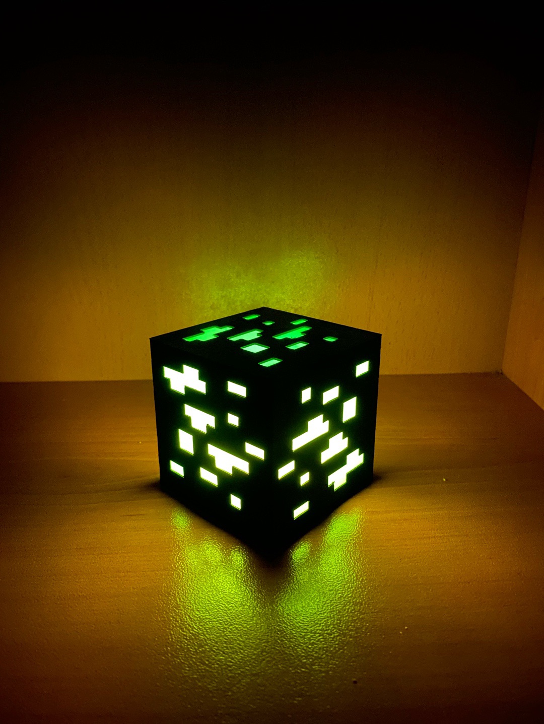 minecraft-gece-lambasi-siyah