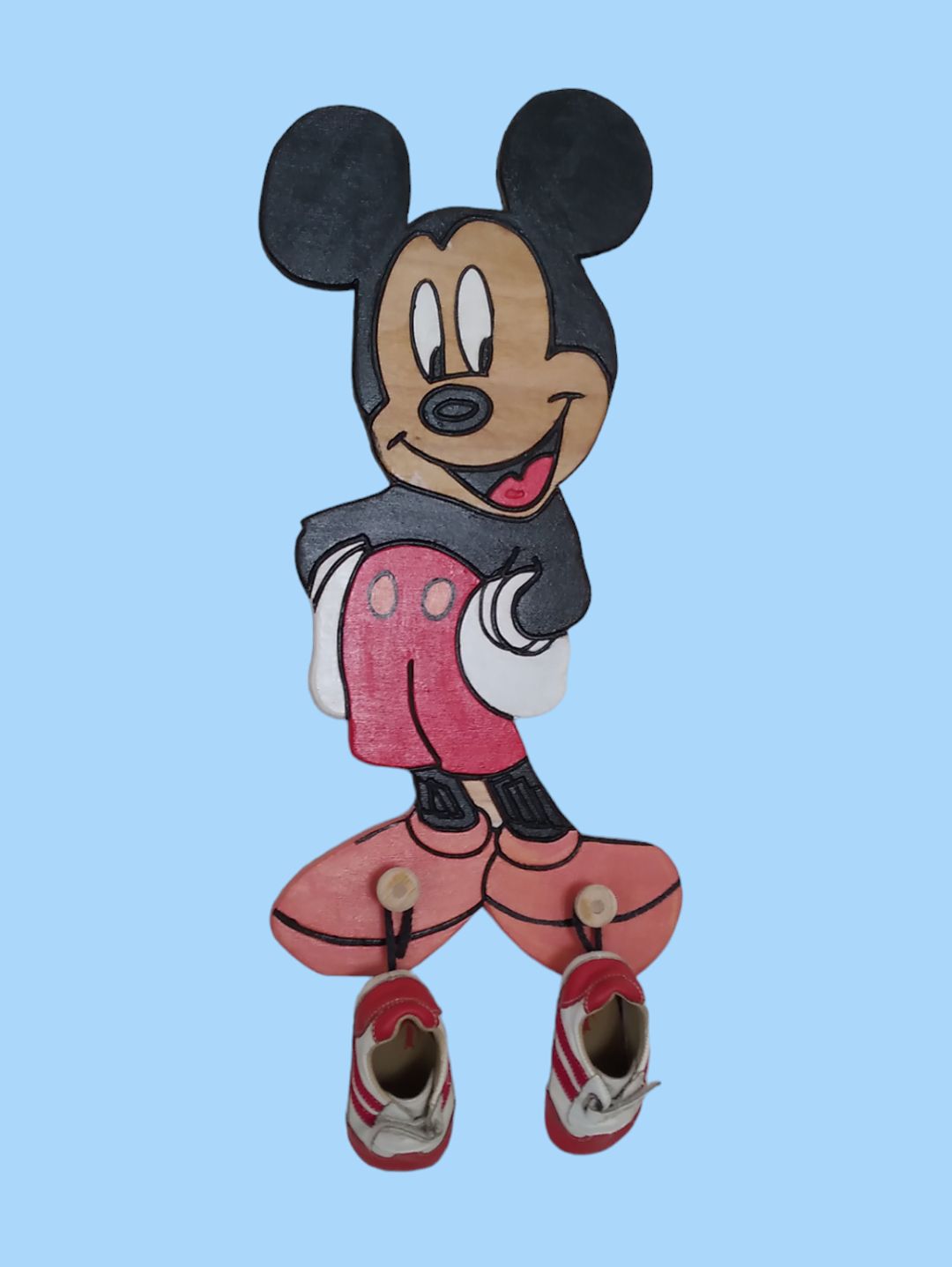mickey-duvar-panosu-ve-askisi-cok-renkli