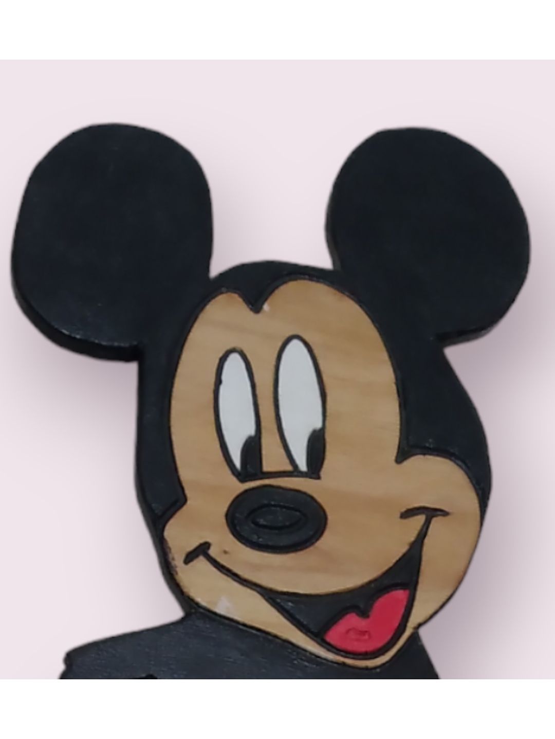 mickey-duvar-panosu-ve-askisi-cok-renkli