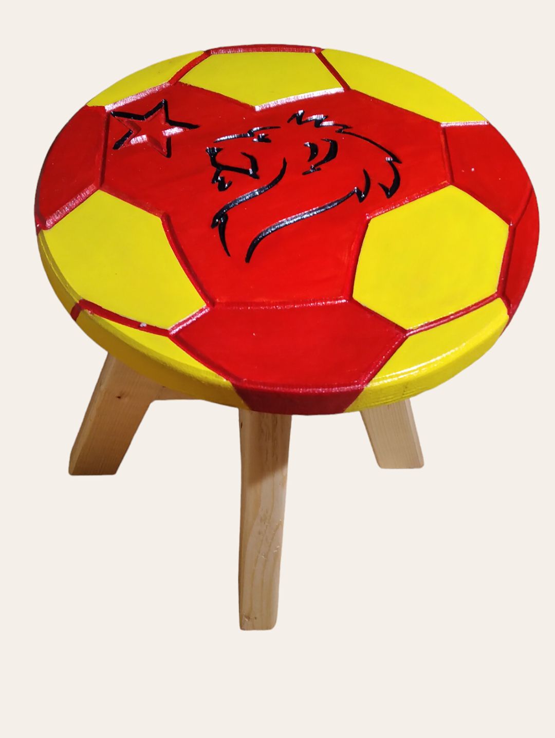 ahsap-tabure-galatasaray-kirmizi