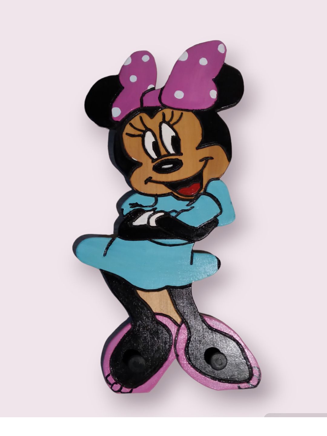 minnie-duvar-panosu-veaskisi-cok-renkli