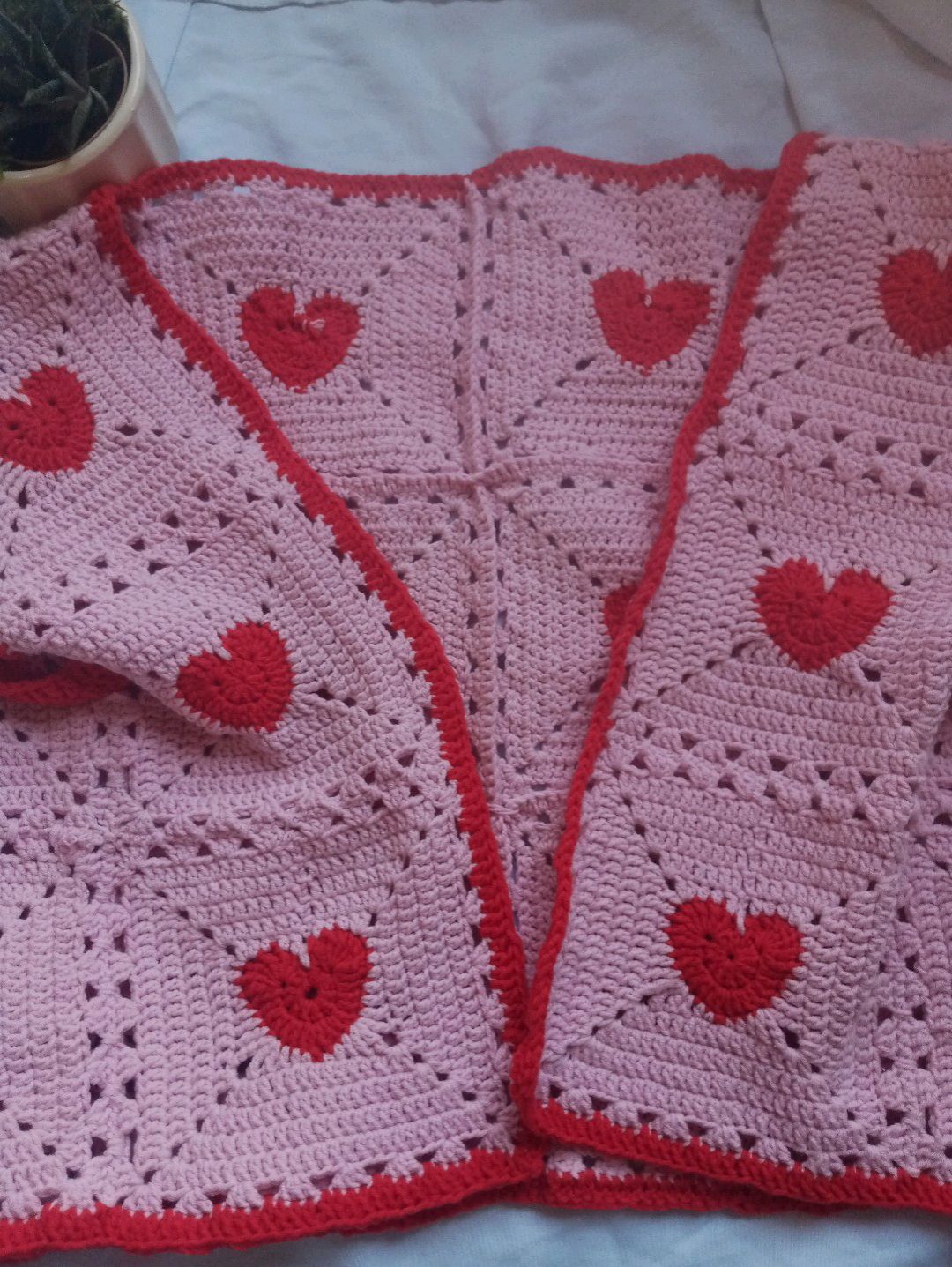 pembe-kalpli-hirka-pembe