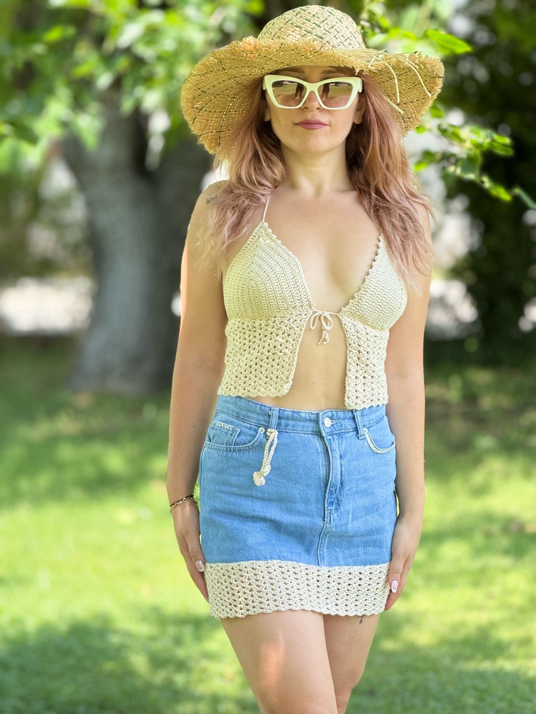 crop-bluz-baglamali-el-orgusu-krem-rengi
