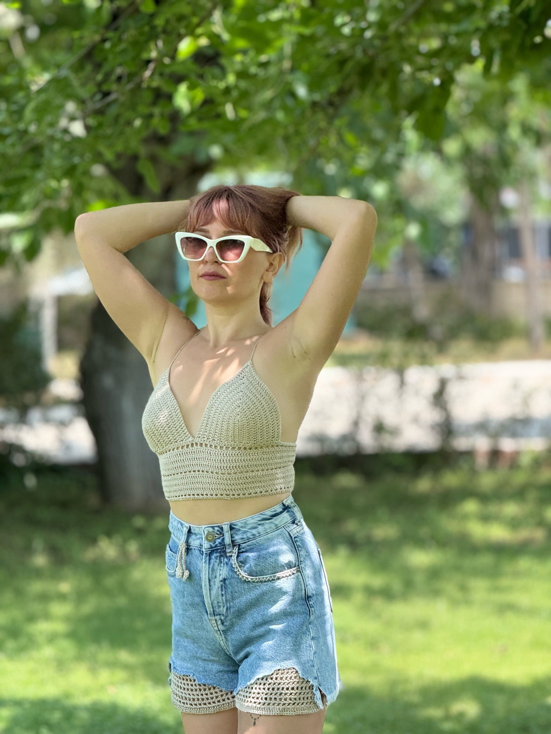 crop-bluz-baglamali-el-orgu-krem-rengi
