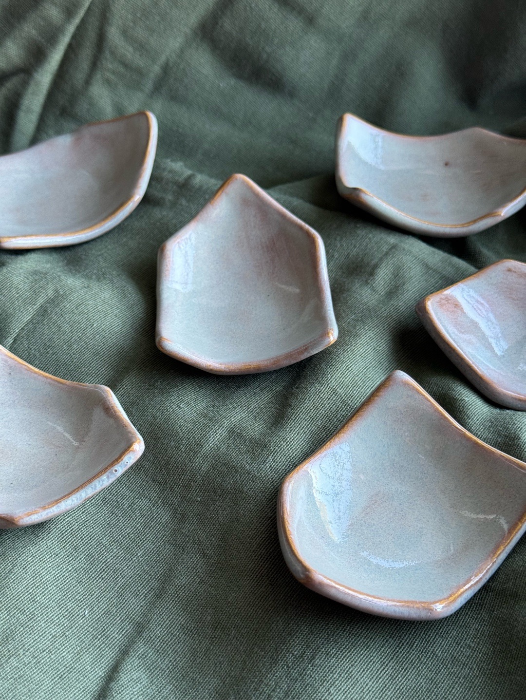 mini-evler-gri-kuskonmaz-kahvaltilik