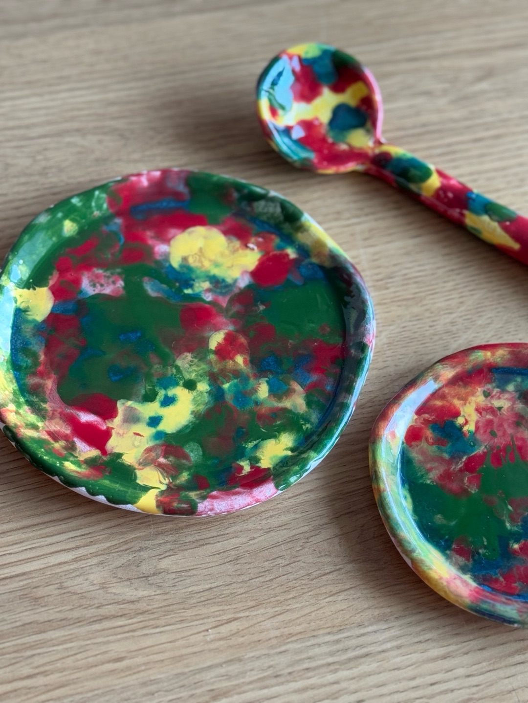 karma-stoneware-2-li-tabak-ve-kasik-seti-cok-renkli