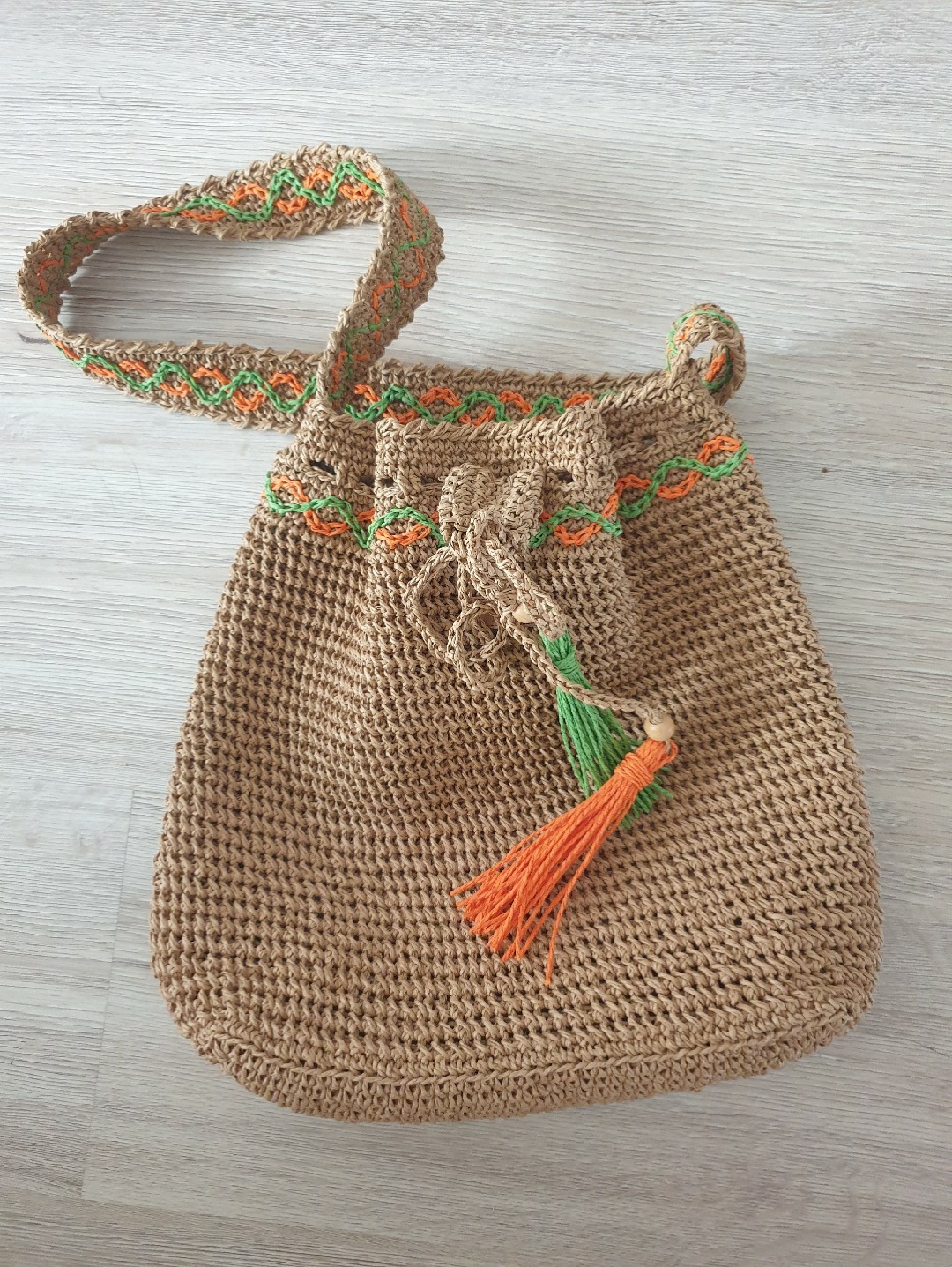 kol-cantasi-taba