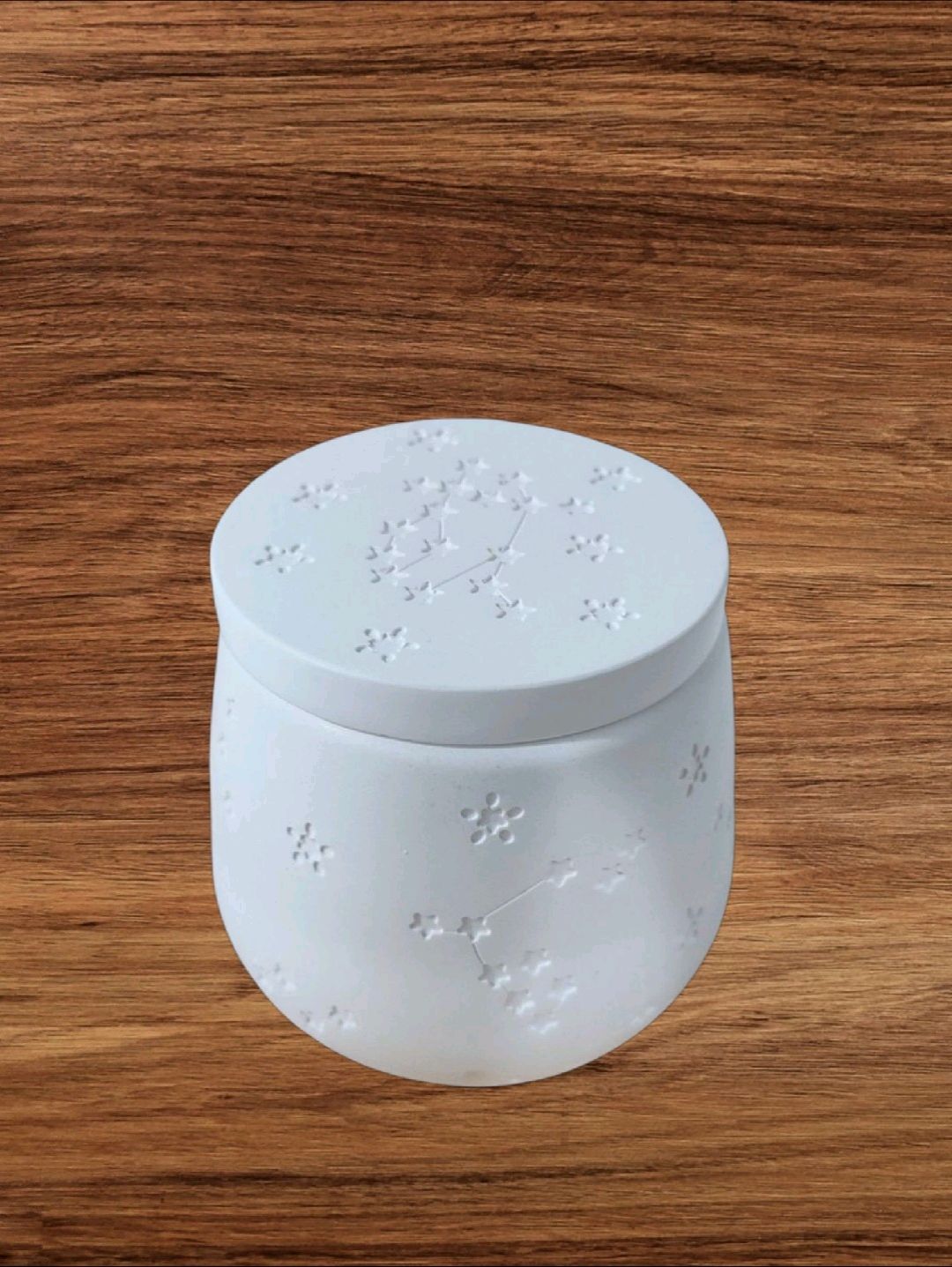 yildiz-motifli-minimalist-dekor-kavanozu-boyasiz