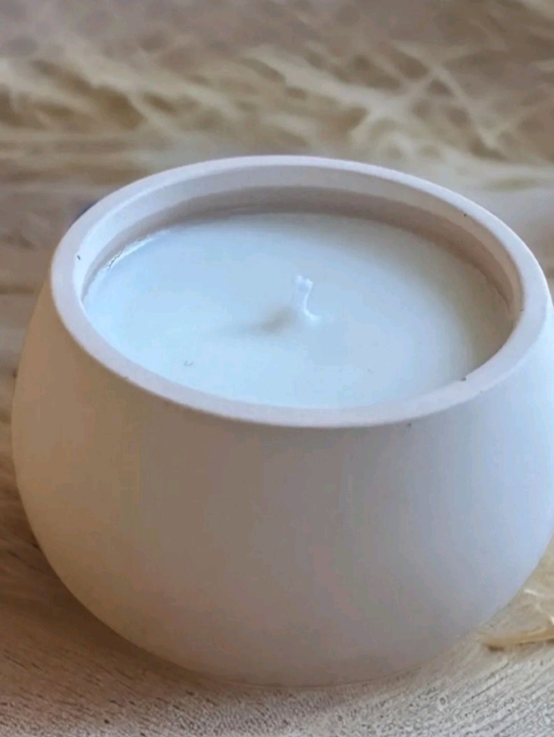 mantar-obje-icinde-kokulu-dogal-mum-beyaz