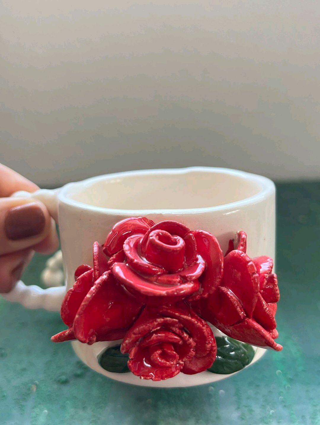el-yapimi-seramik-gullu-kupa-mug-double-cay-kahve-fincani-kirmizi