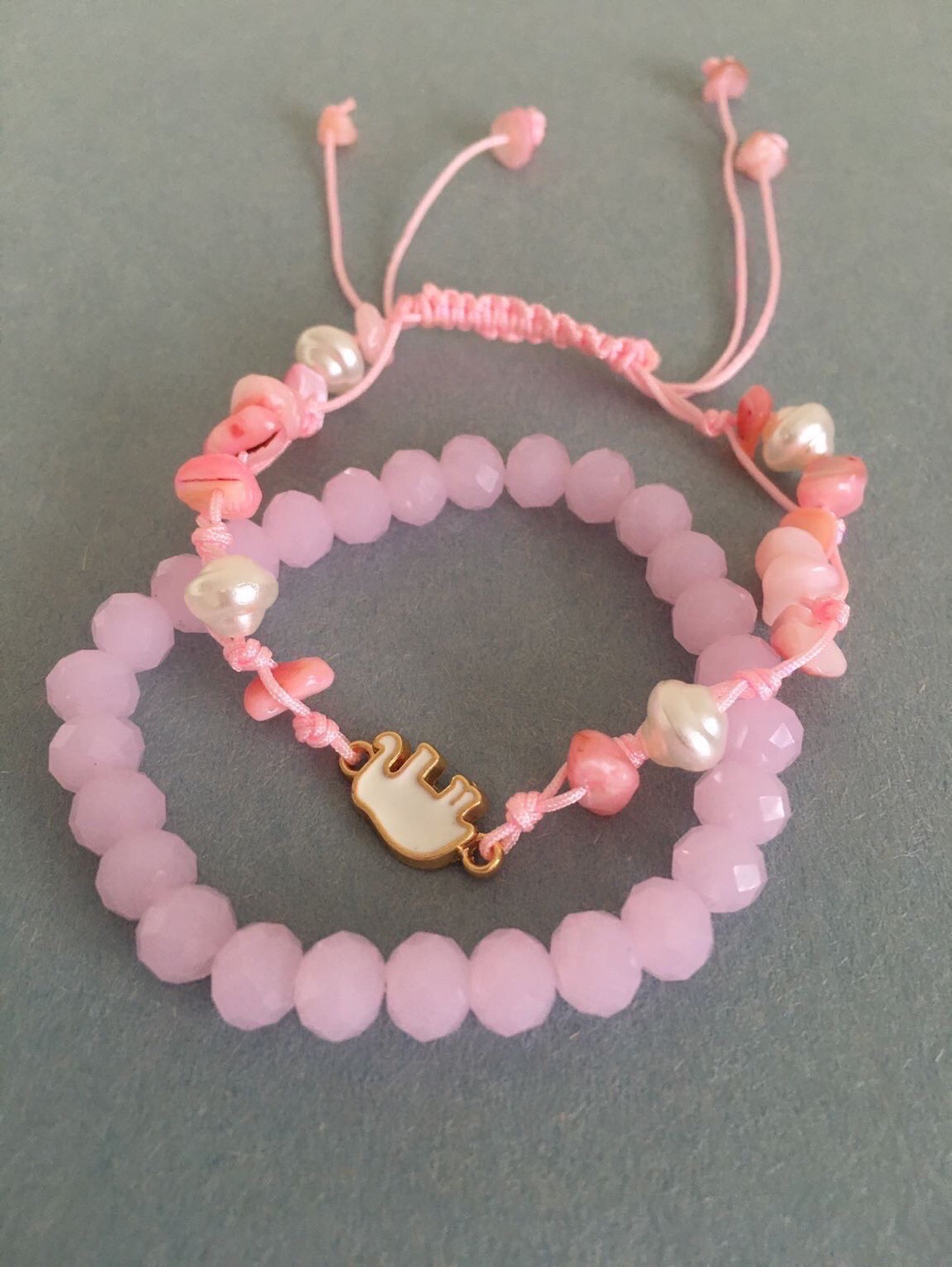 sedef-tasi-kristal-boncuk-bileklik-pembe