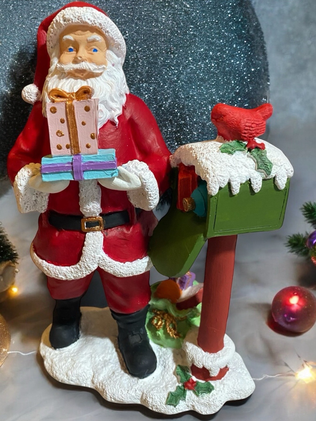 el-boyamasi-noel-baba-biblosu-cok-renkli