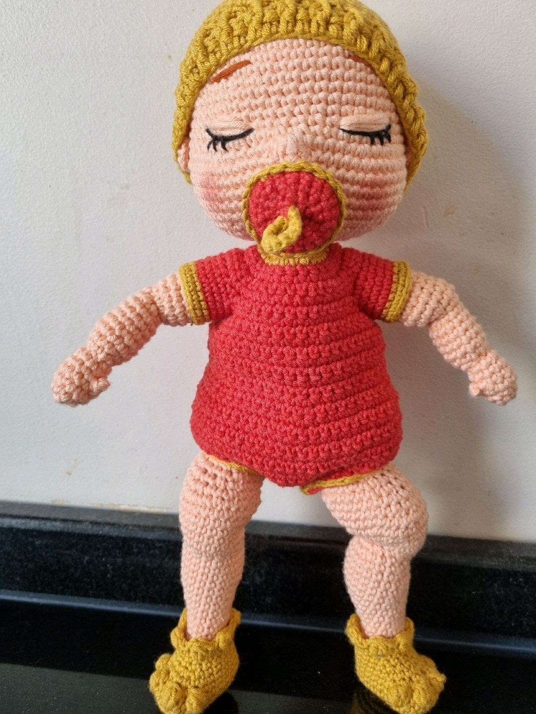 amigurumi-oyuncak-bebek