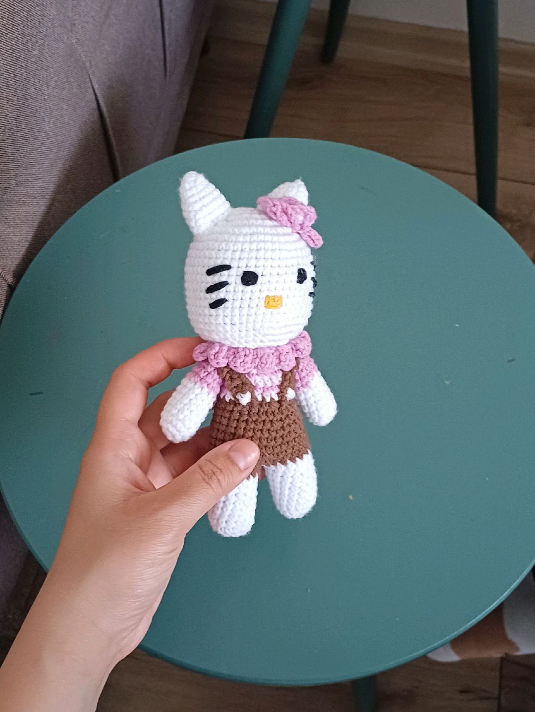 hello-kitty-kahverengi