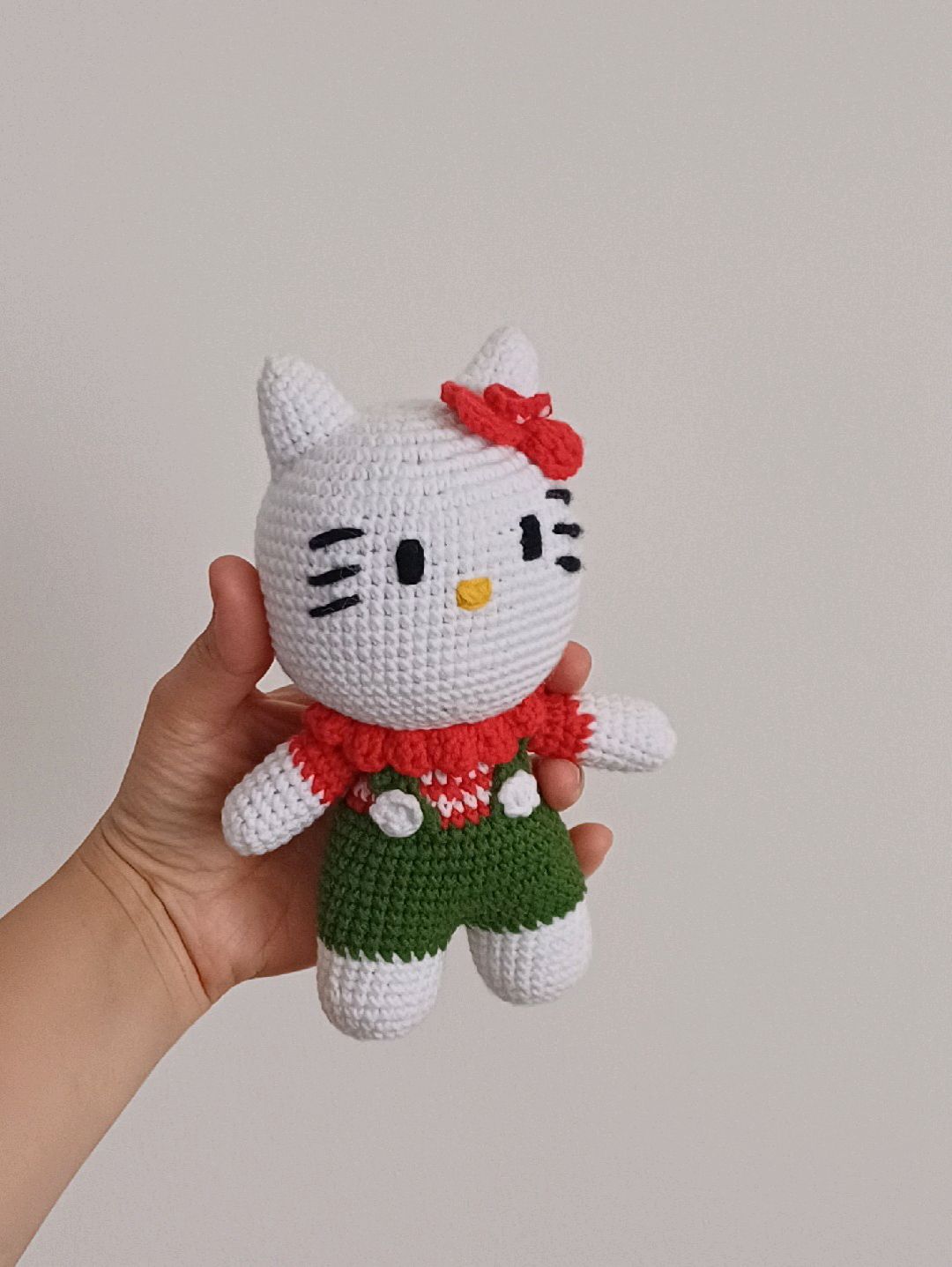 hello-kitty-kirmizi