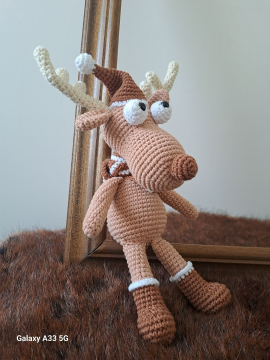 Geyik Amigurumi Oyuncak Uyku Arkadaşı Kahverengi