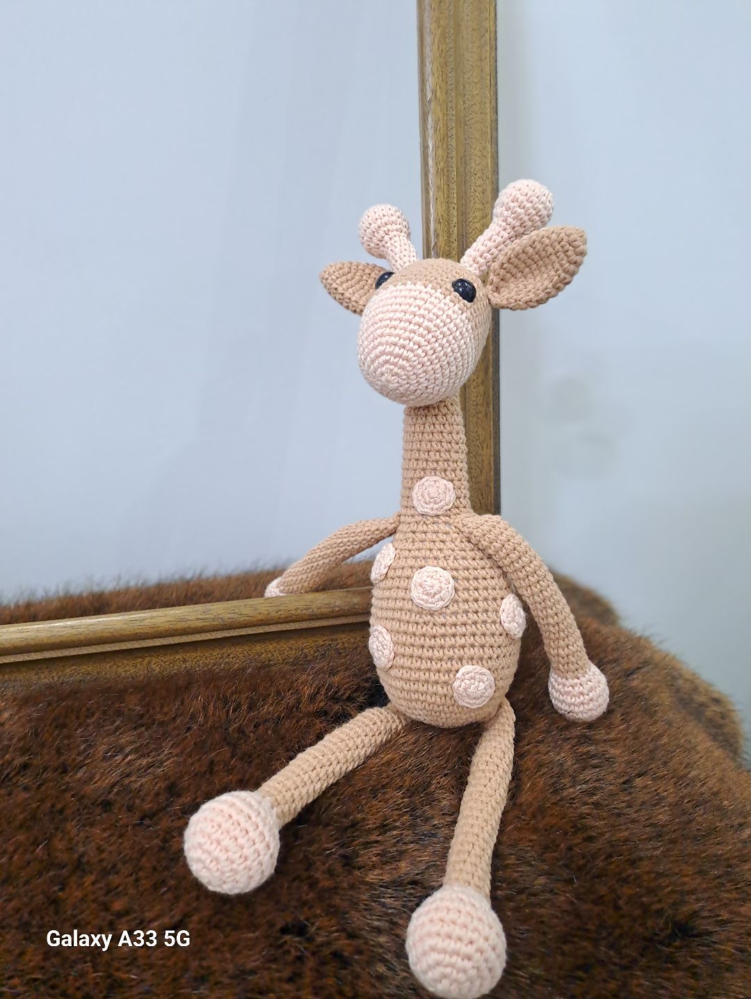 zurafa-amigurumi-oyuncak-uyku-arkadasi-kahverengi