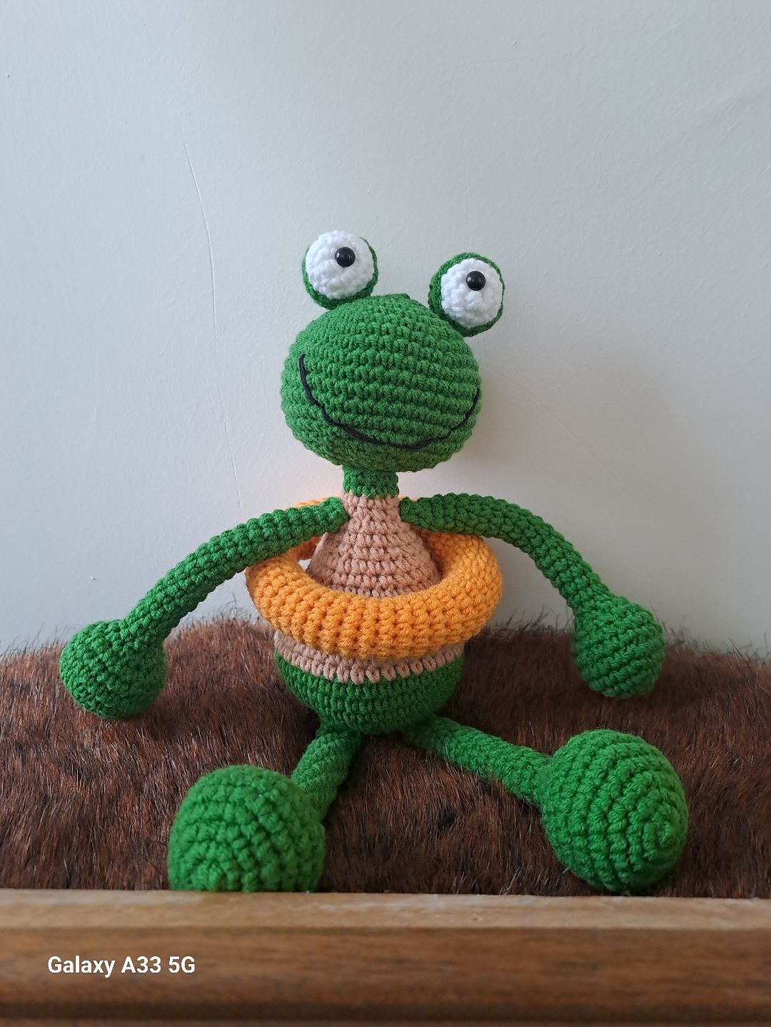 sevimli-kurbaga-amigurumi-oyuncak-uyku-arkadasi-yesil