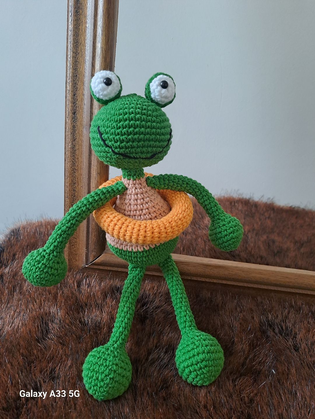 sevimli-kurbaga-amigurumi-oyuncak-uyku-arkadasi-yesil