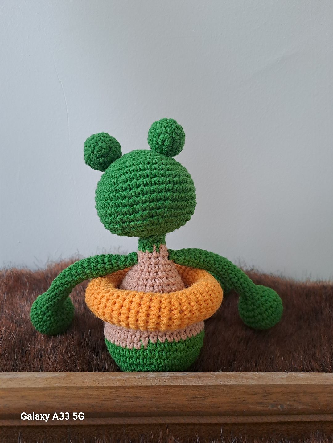 sevimli-kurbaga-amigurumi-oyuncak-uyku-arkadasi-yesil