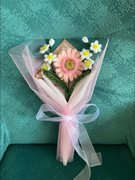 Gerbera Çiçeği Ve Papatya Pastel Pembe