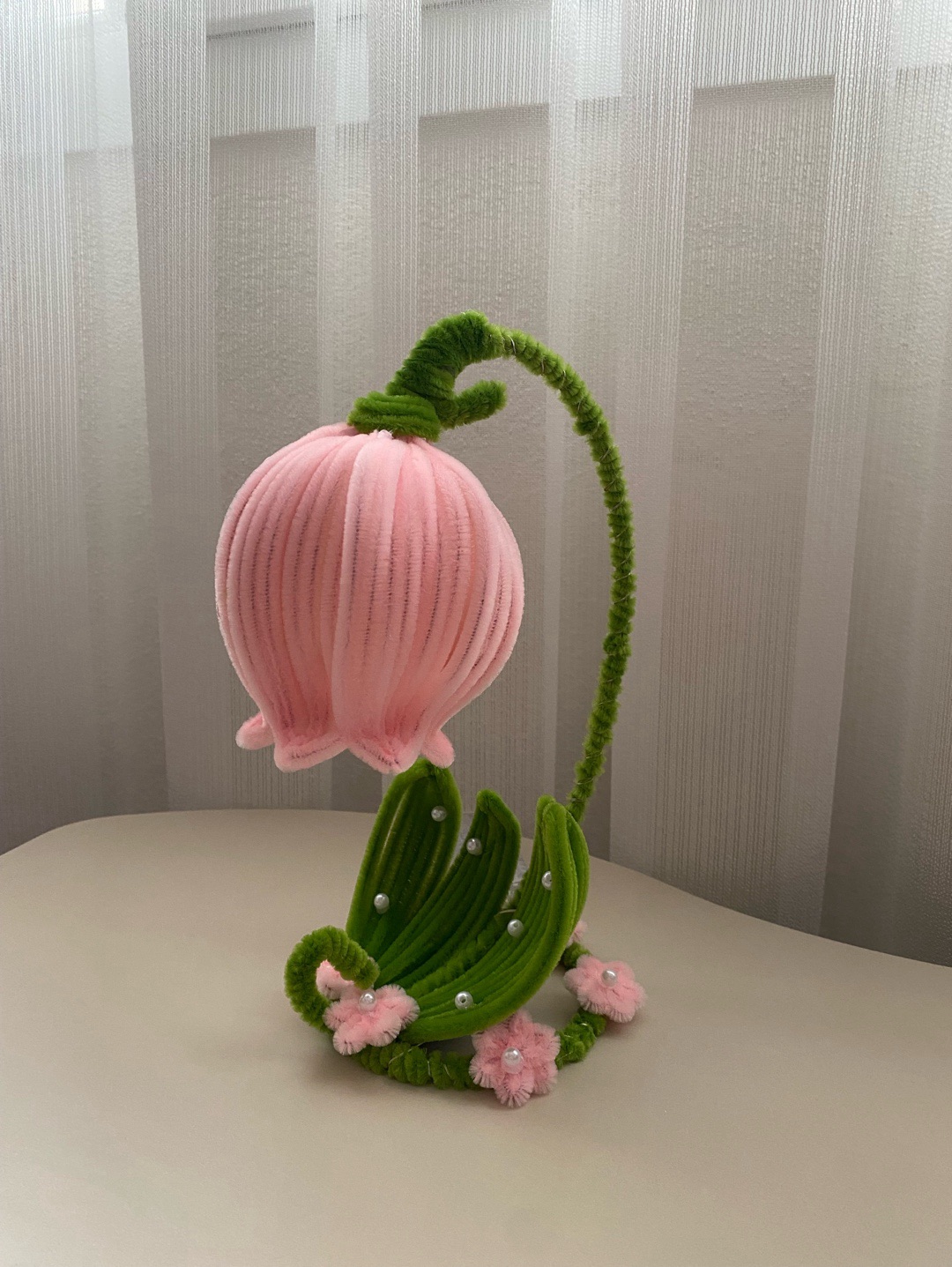 dekoratif-lale-gece-lambasi-pembe