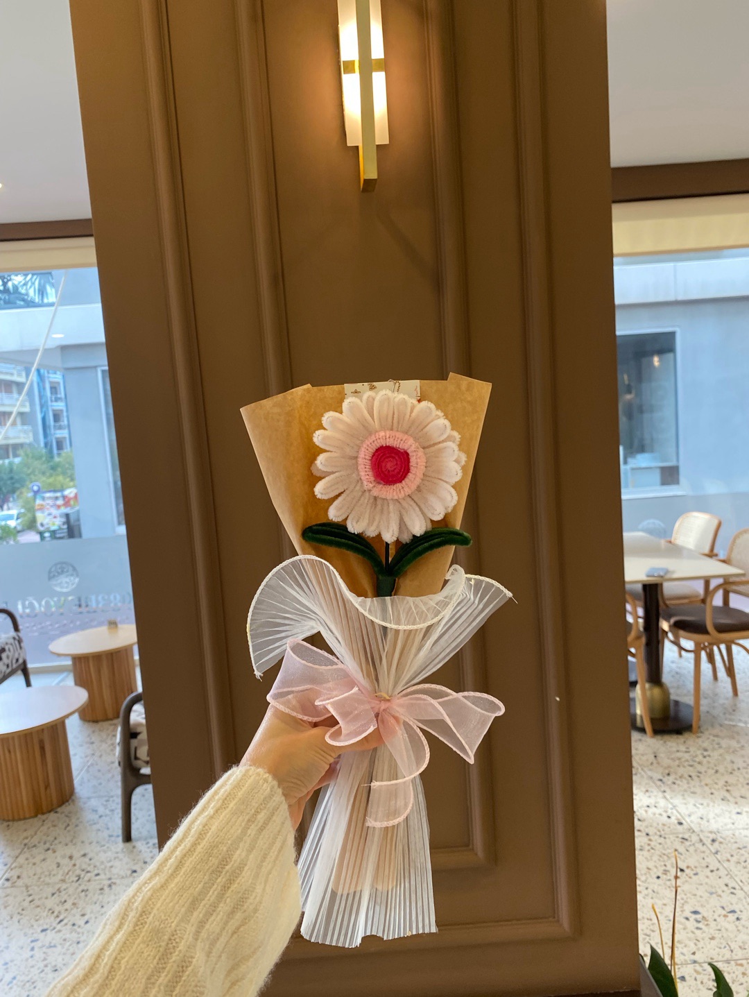 gerbera-cicegi-tekli-soluk-pembe