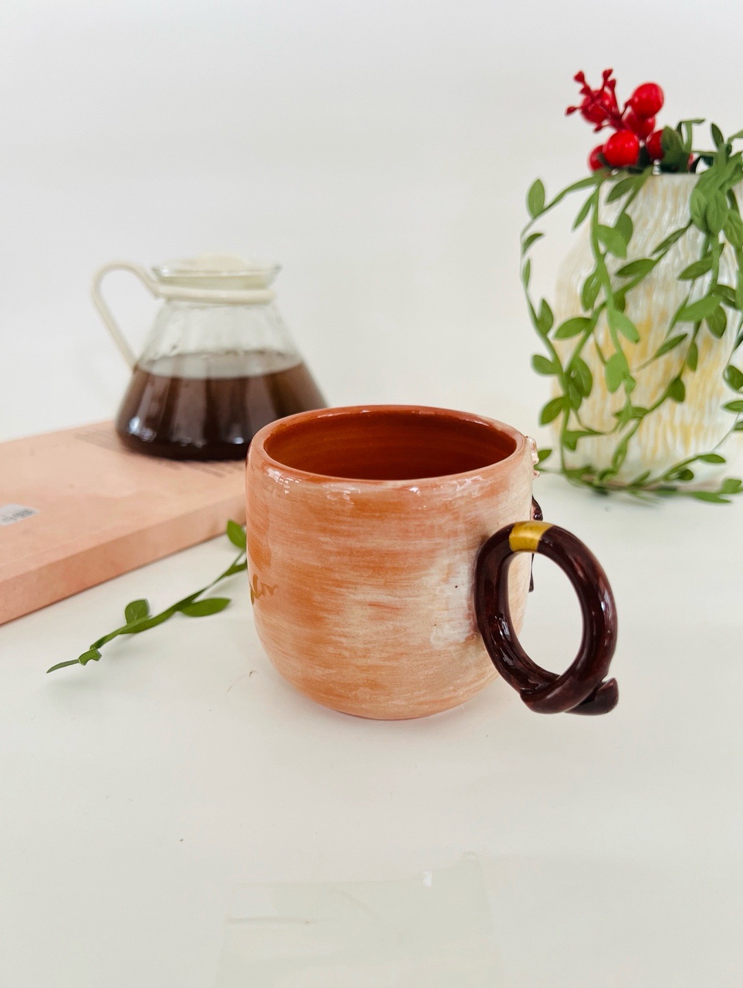 brown-mug-taba