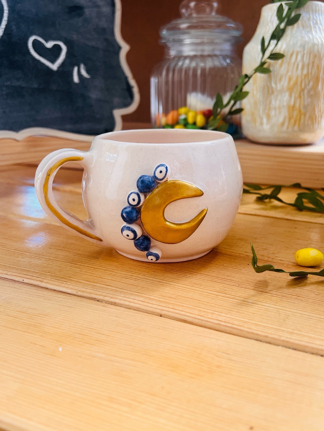 moon-mug-bej