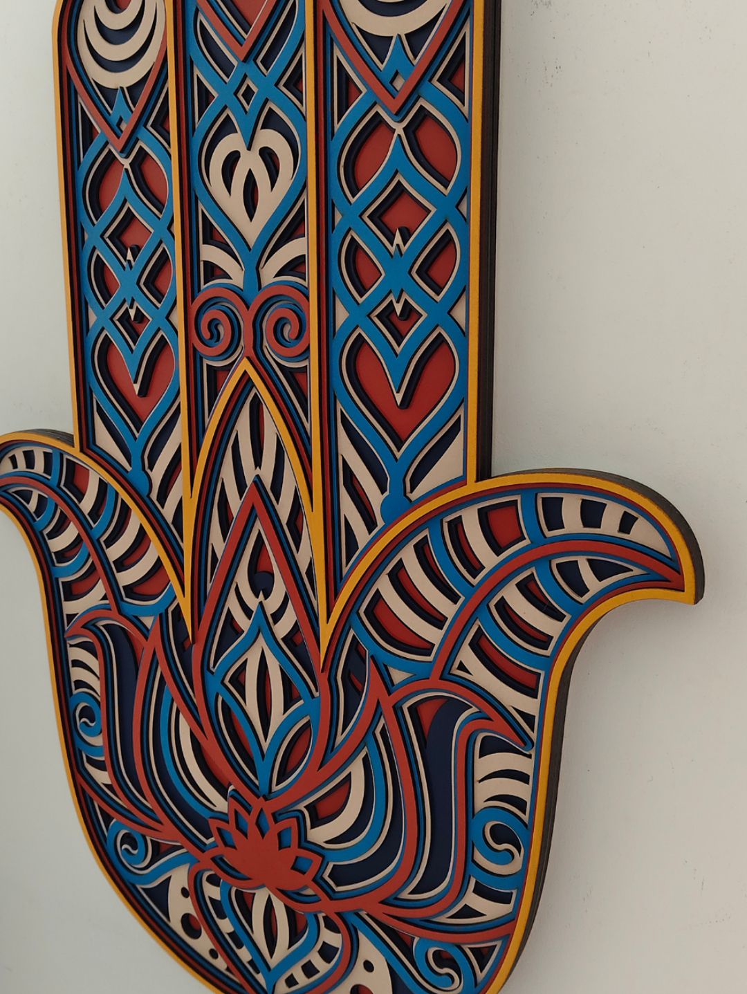 ahsap-uc-boyutlu-hamsa-fatma-ana-bereket-eli-duvar-susu-cok-renkli