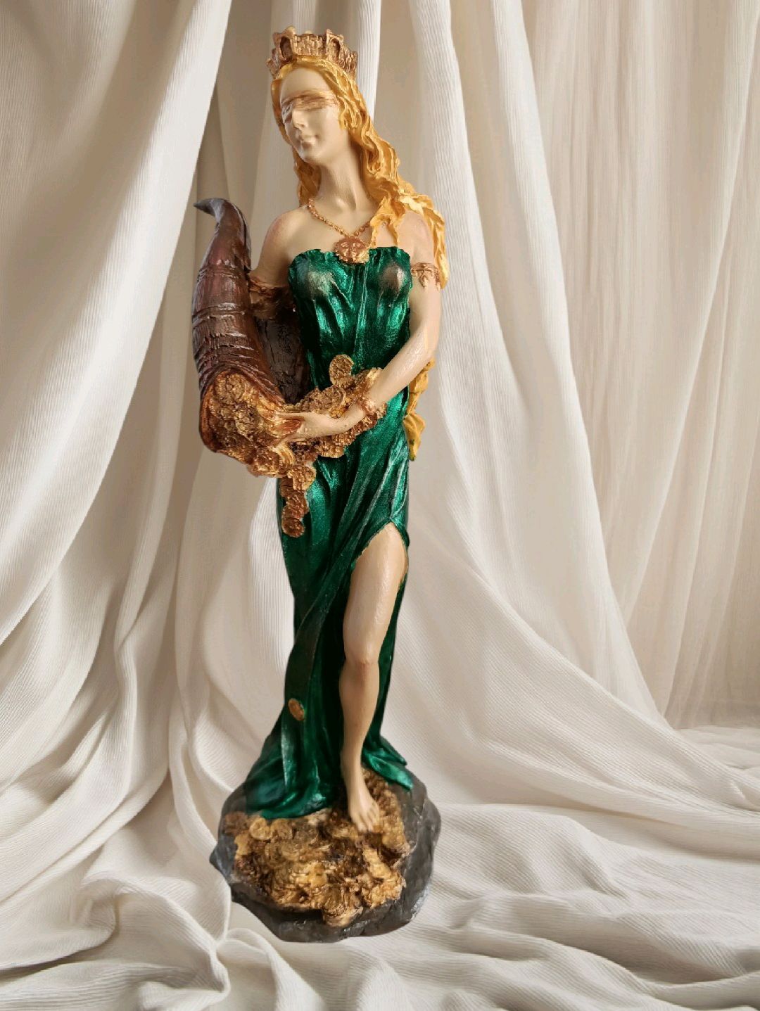 fortuna-bereket-tanricasi-yesil