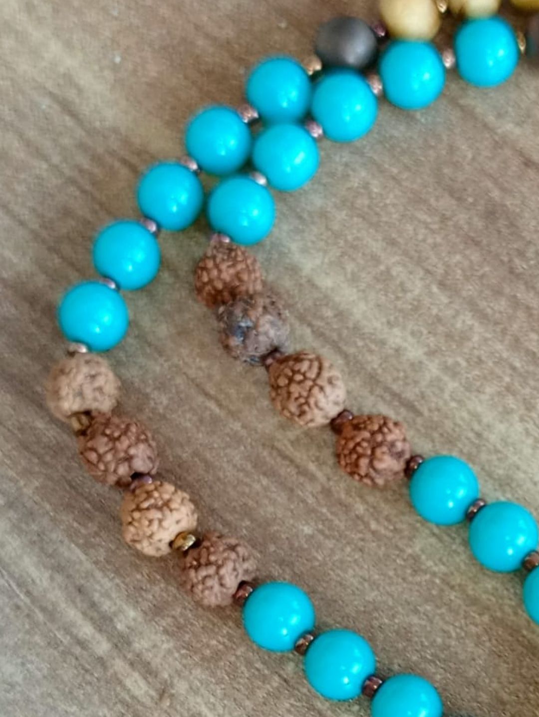 rudraksha-tohumu-uzun-mala-kolye-taba