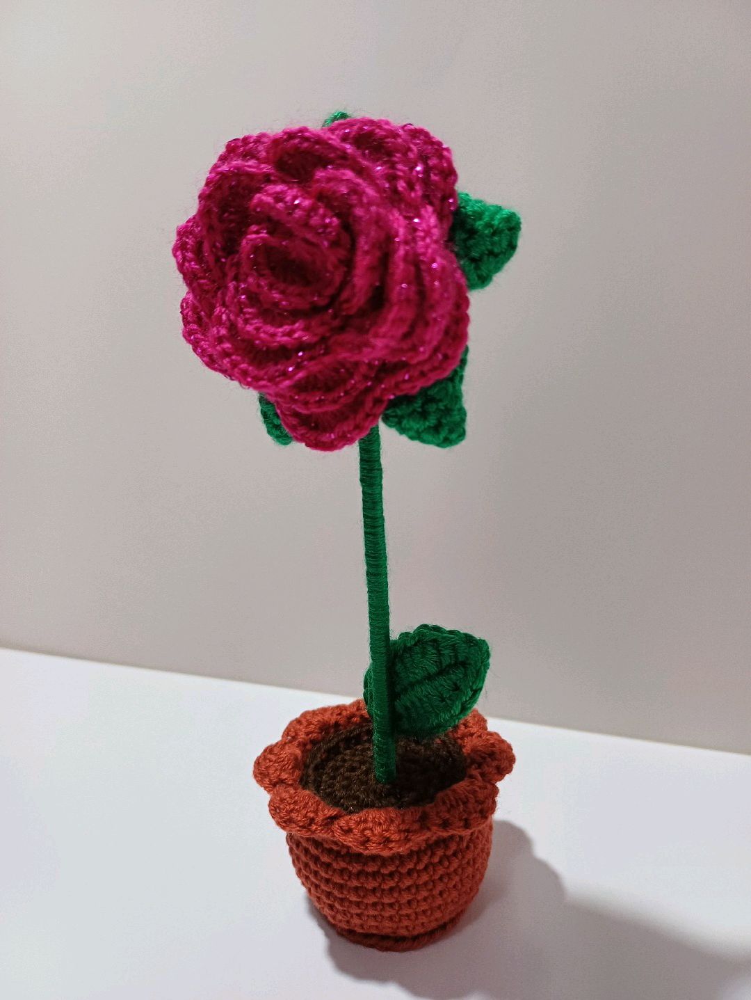 mini-saksi-katmerli-gul-simli-cok-renkli